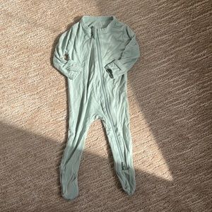 Kyte Baby Onesie in color Sage